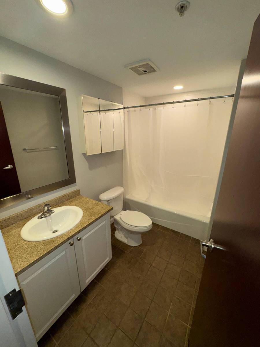 Apartment for rent at 56 Imlay St #2B, Hartford, CT 06105