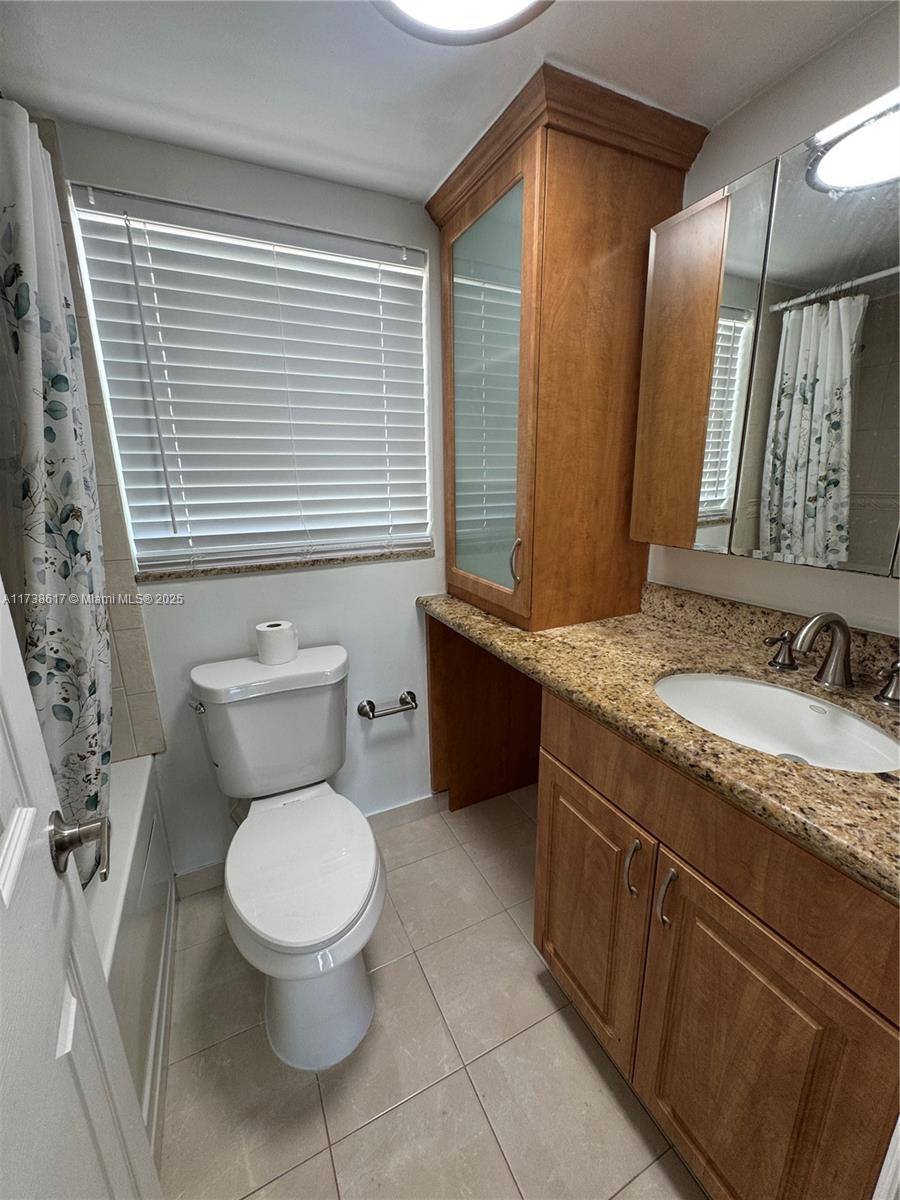 Condo for rent at 7745 SW 86th St, Miami, FL 33143