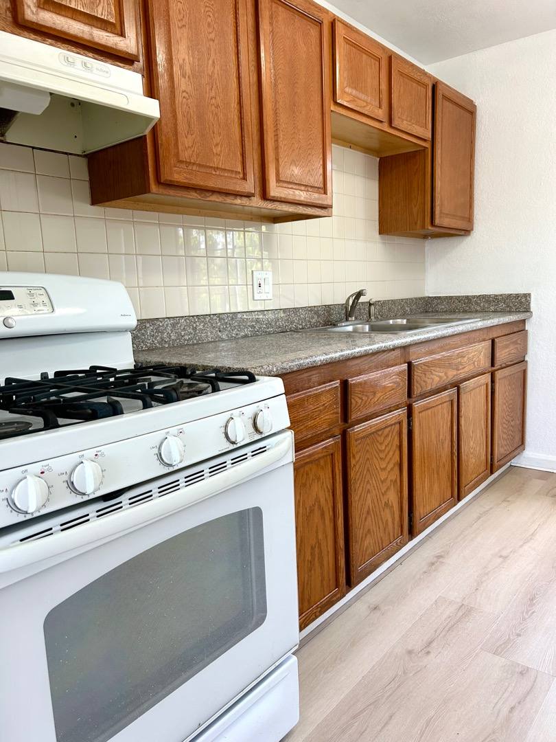 Apartment for rent at 9810 A St #B, Oakland, CA 94603