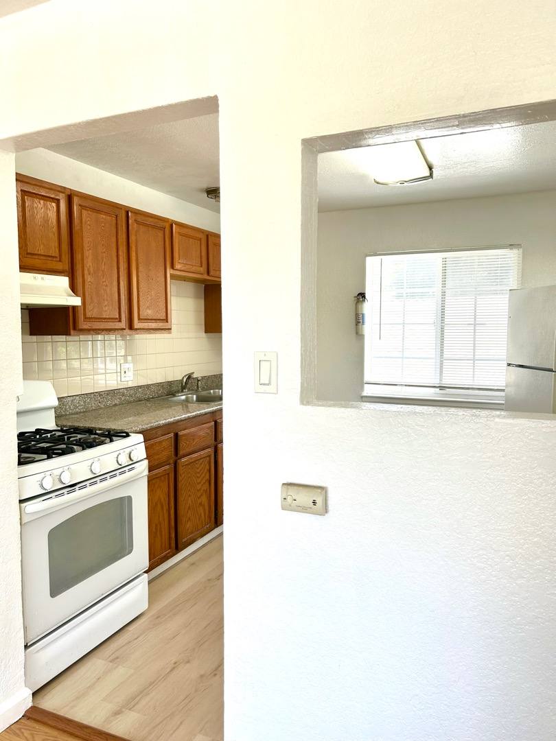 Apartment for rent at 9810 A St #B, Oakland, CA 94603