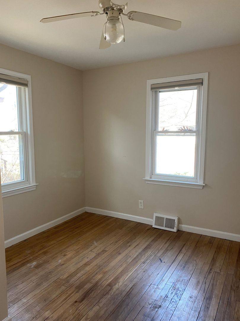 Apartment for rent at 30800 Telegraph Rd, Franklin, MI 48025