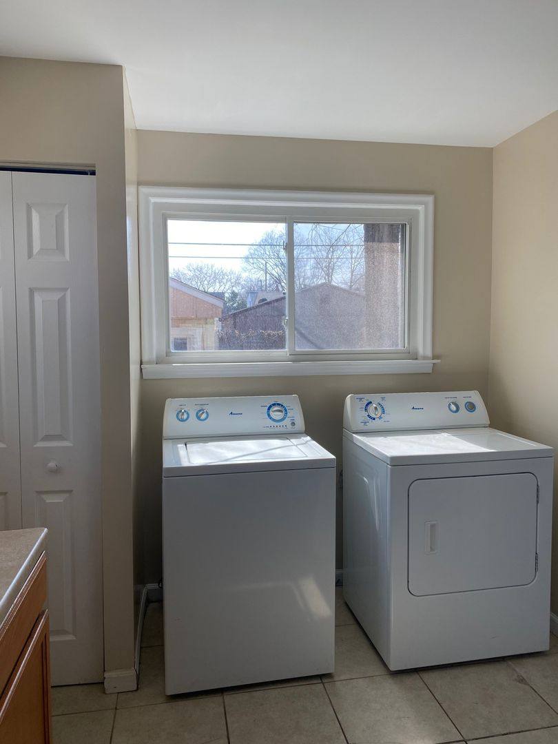 Apartment for rent at 30800 Telegraph Rd, Franklin, MI 48025