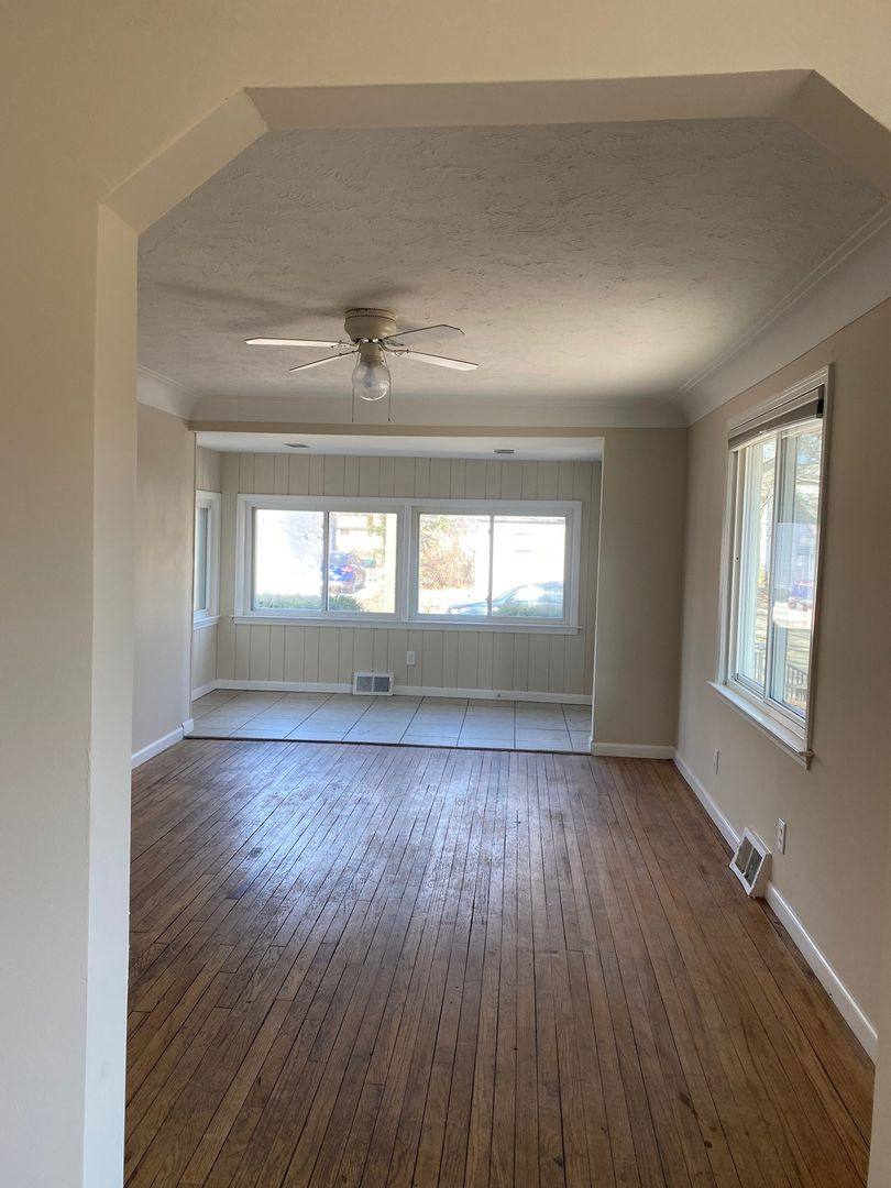 Apartment for rent at 30800 Telegraph Rd, Franklin, MI 48025