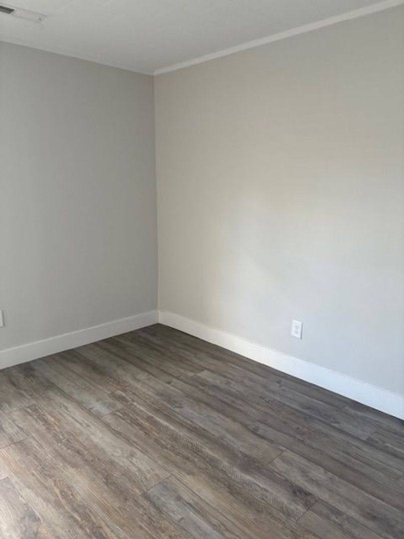 Apartment for rent at 600 McPherson St, Oxford, AL 36203