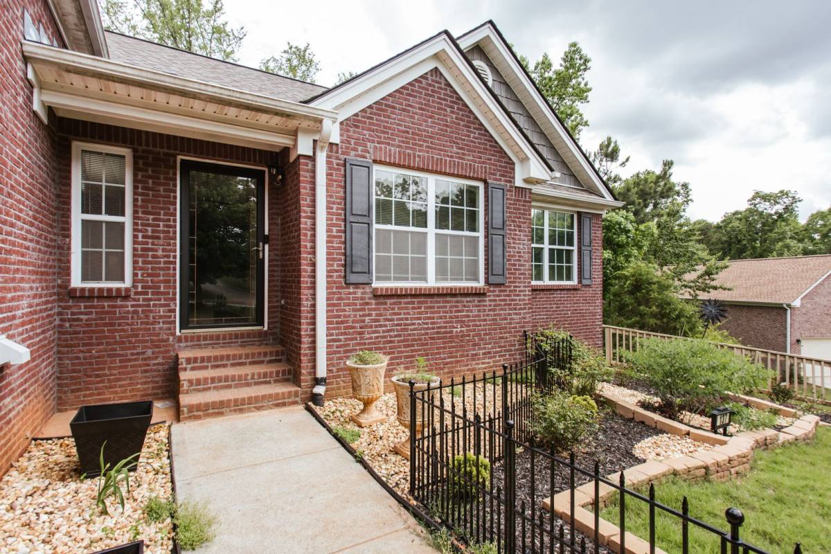 House for rent at 137 Bristol Woods Dr, Athens, GA 30606