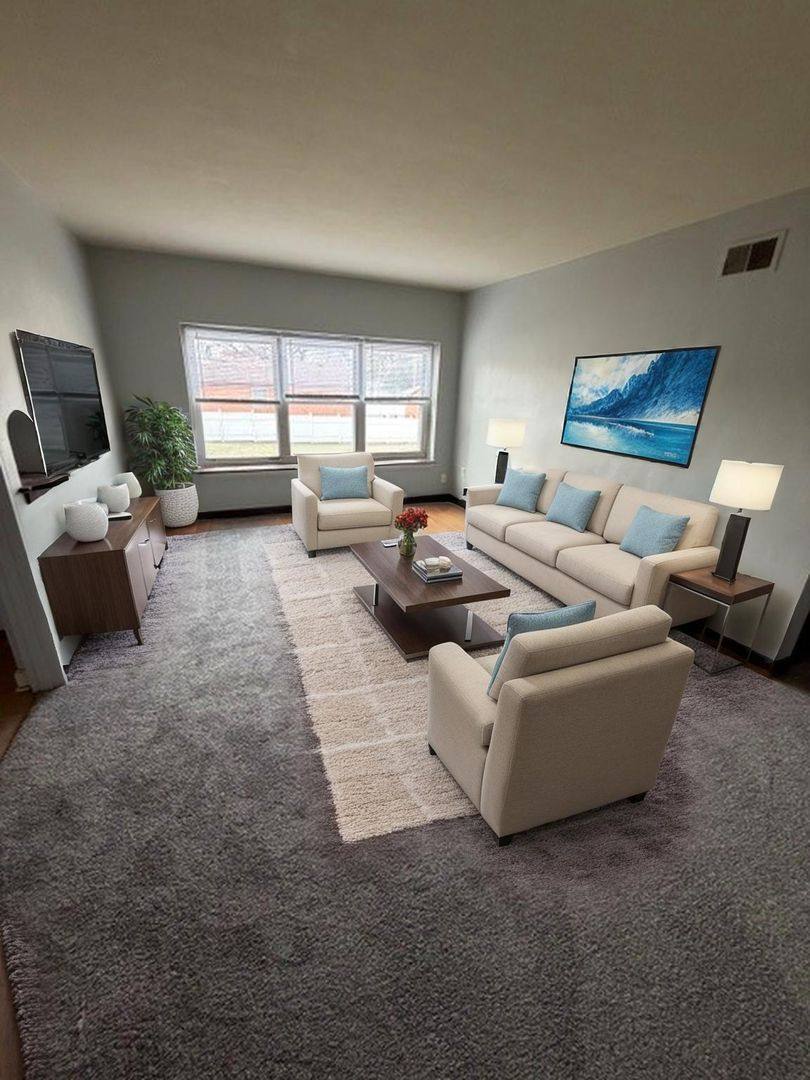 Apartment for rent at 924 State St, Bettendorf, IA 52722