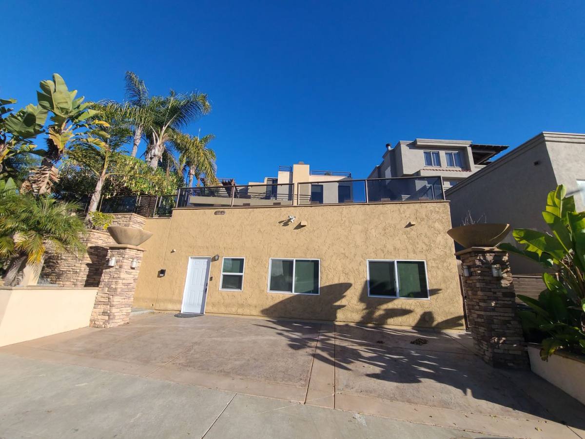 Apartment for rent at 4745 Orten St, San Diego, CA 92110