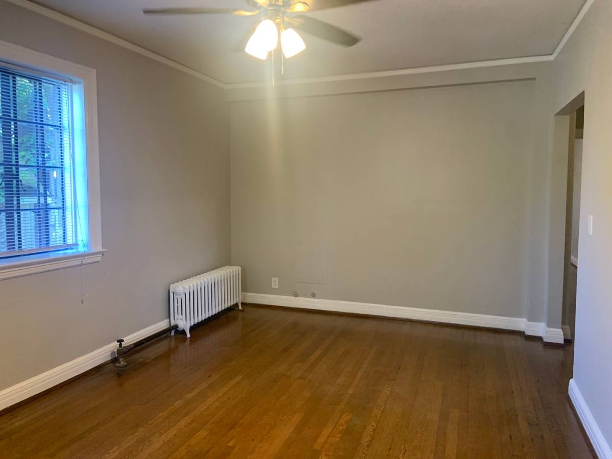 Apartment for rent at 203 S Tate St, Greensboro, NC 27403