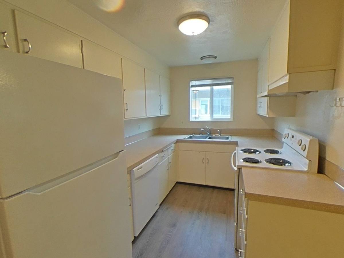 Apartment for rent at 1747 Hilyard Alley, Eugene, OR 97401