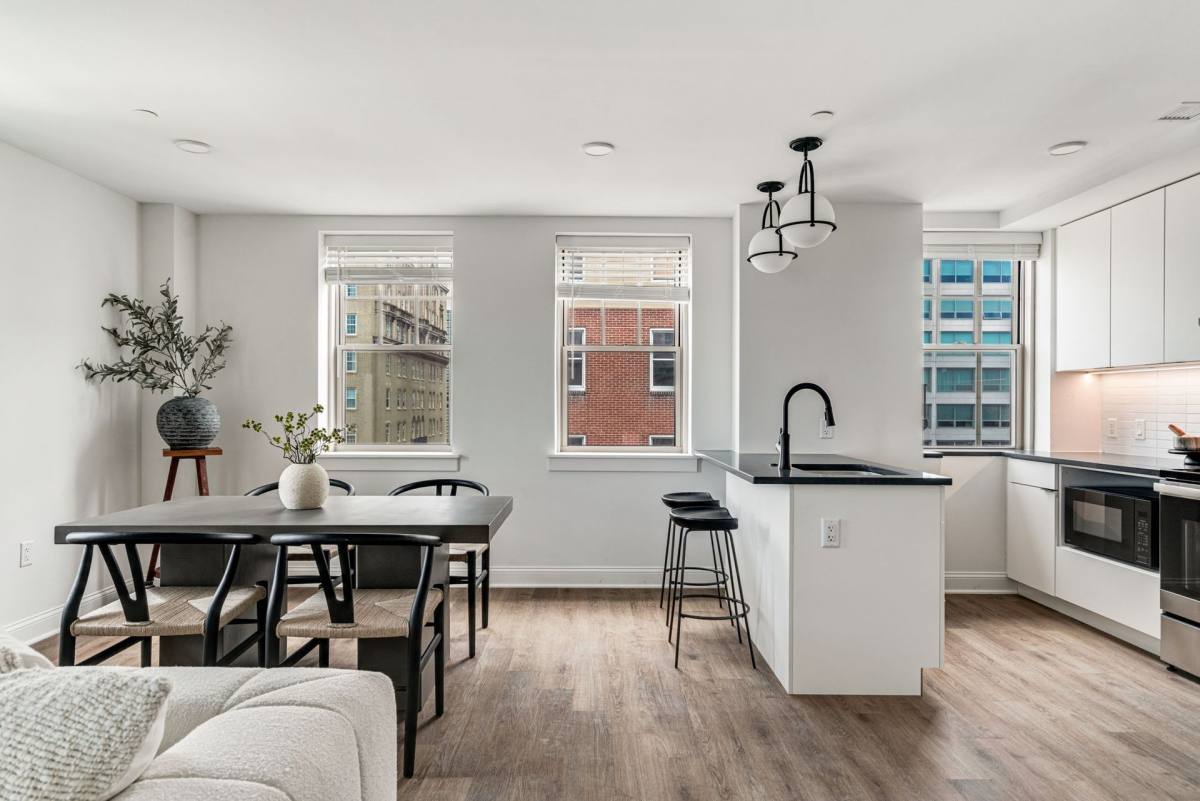 Apartment for rent at 301 S 19th St, Philadelphia, PA 19103