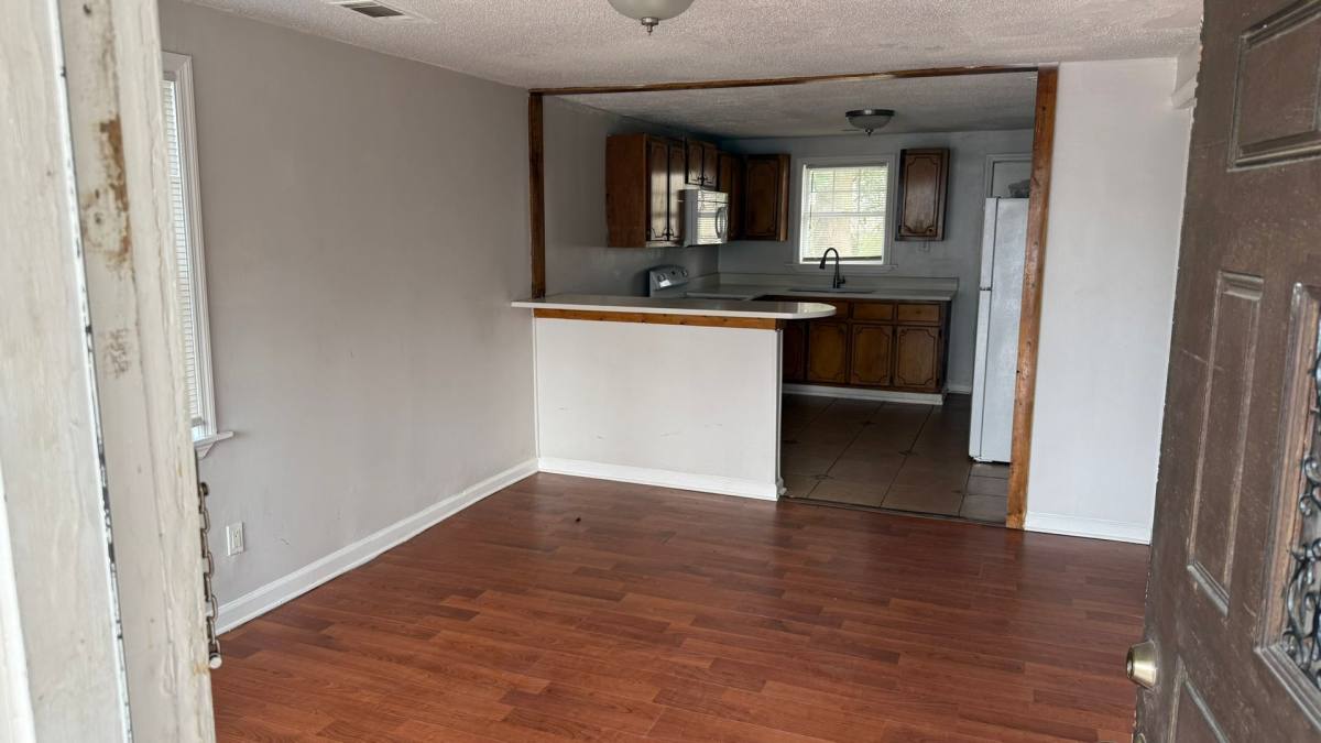 House for rent at 2100 Patch St, Savannah, GA 31415