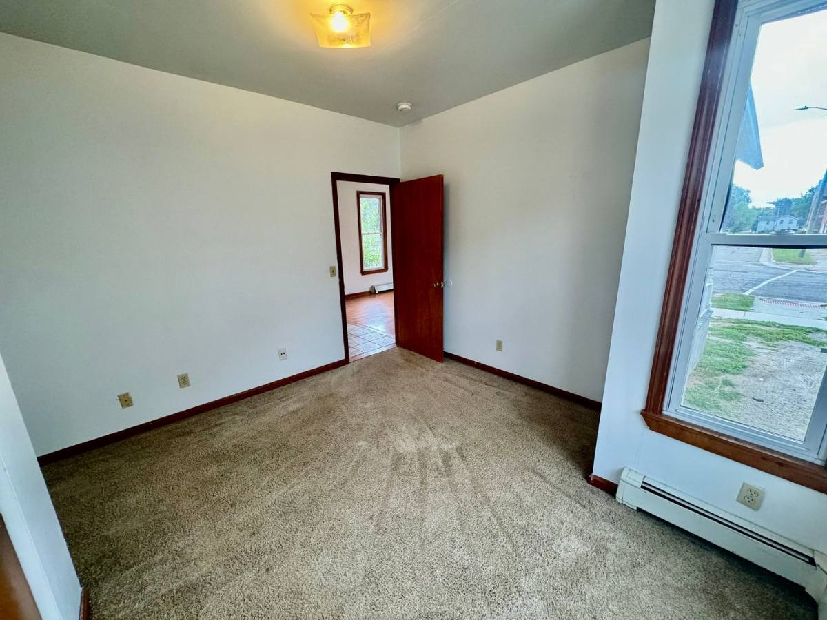 Apartment for rent at 415 Ballard St, Ypsilanti, MI 48197