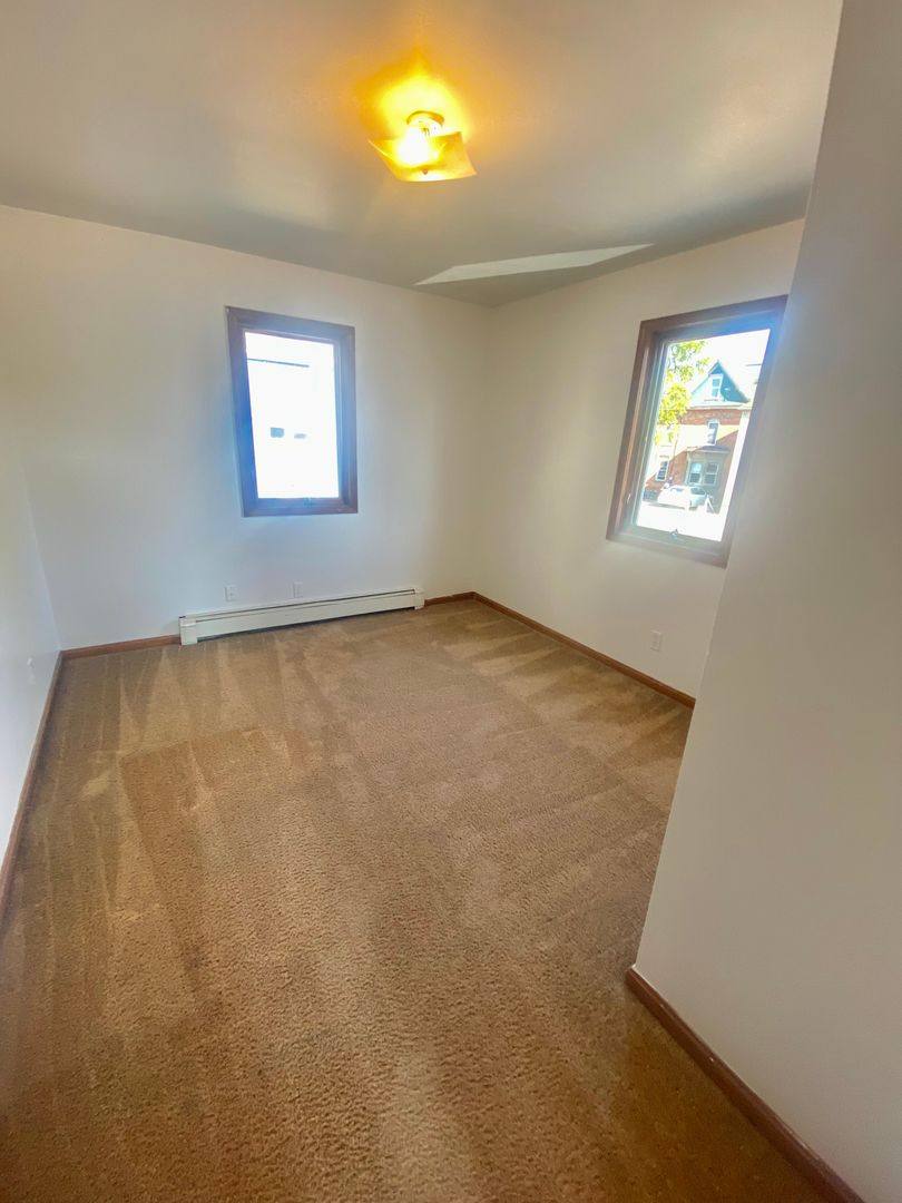 Apartment for rent at 512 W Cross St, Ypsilanti, MI 48197