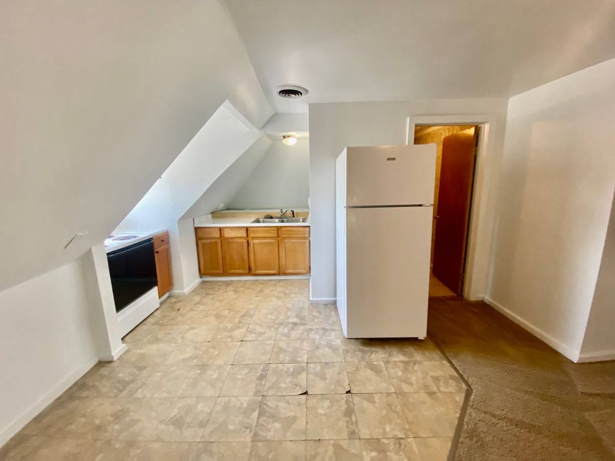 Apartment for rent at 603 W Cross St, Ypsilanti, MI 48197