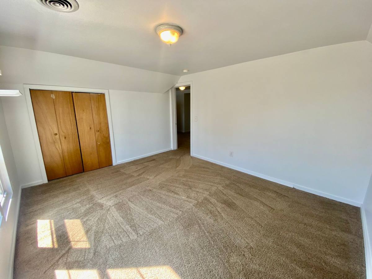 Apartment for rent at 603 W Cross St, Ypsilanti, MI 48197