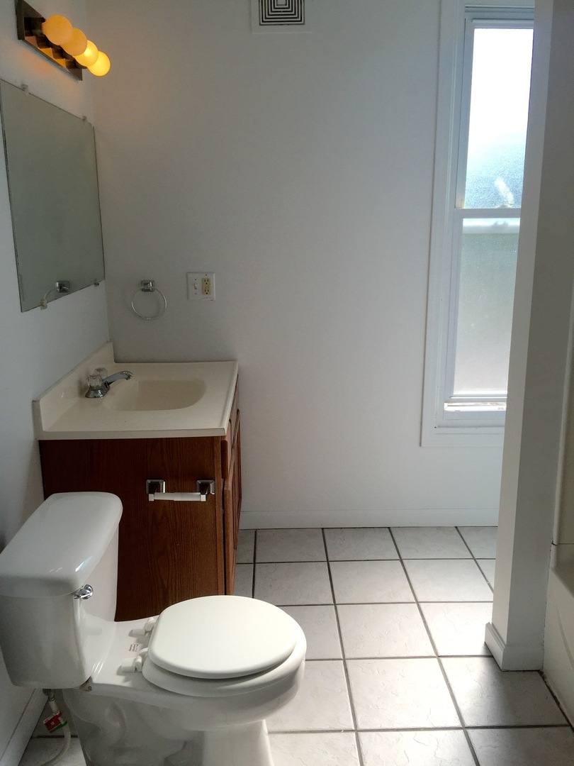 Apartment for rent at 400 Perrin St, Ypsilanti, MI 48197