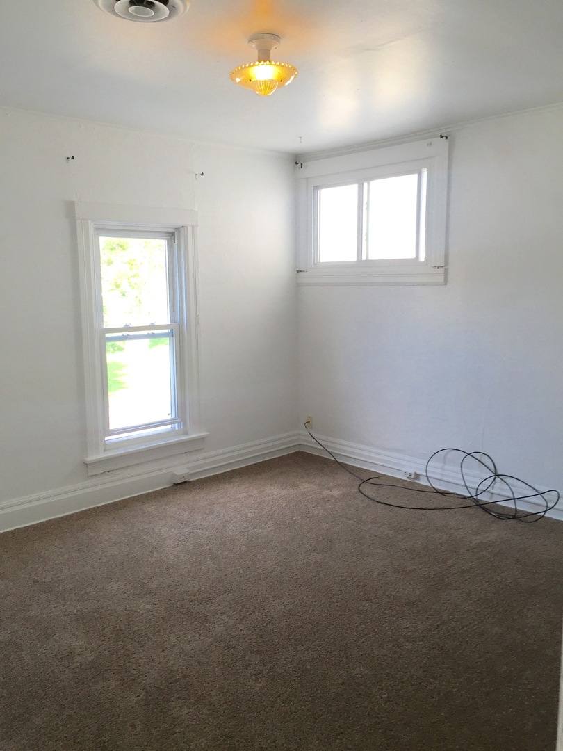 Apartment for rent at 400 Perrin St, Ypsilanti, MI 48197