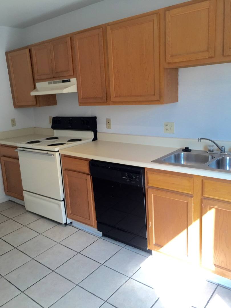 Apartment for rent at 400 Perrin St, Ypsilanti, MI 48197