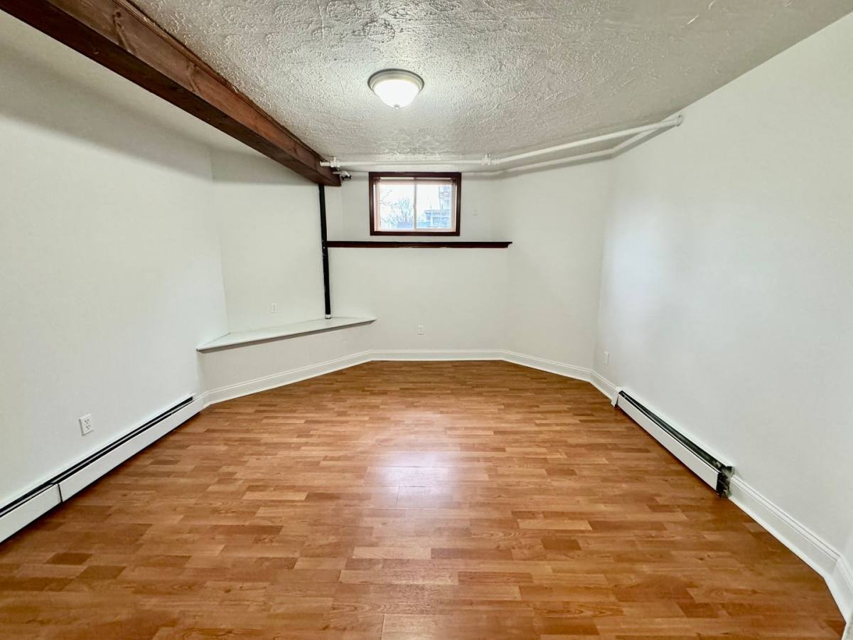 Apartment for rent at 604 Pearl St, Ypsilanti, MI 48197