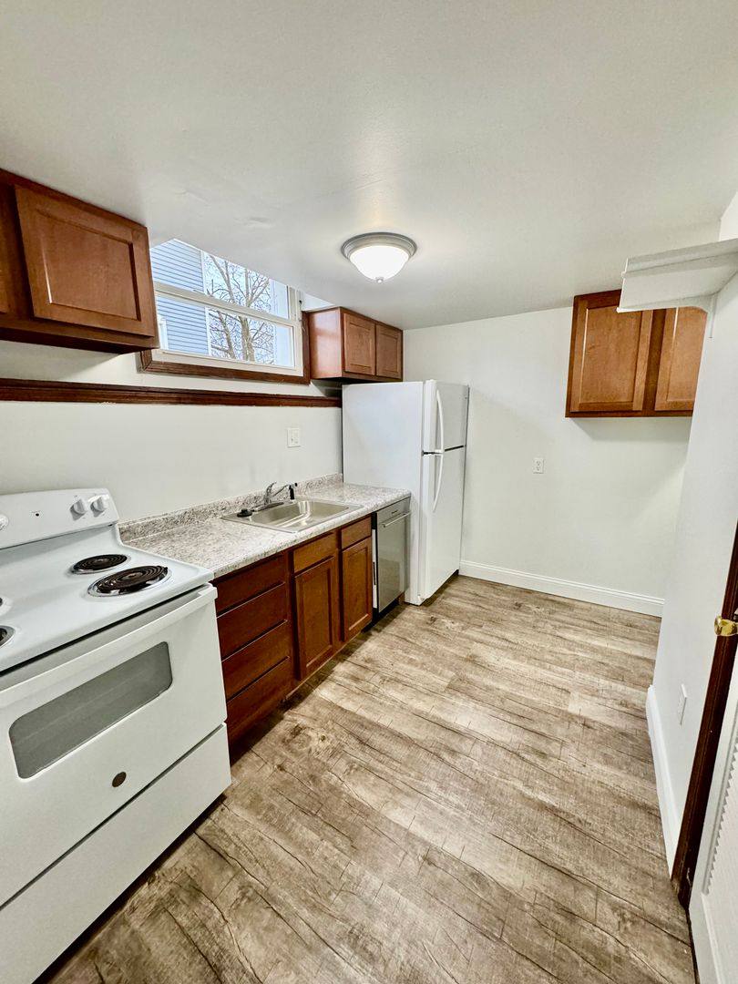 Apartment for rent at 604 Pearl St, Ypsilanti, MI 48197