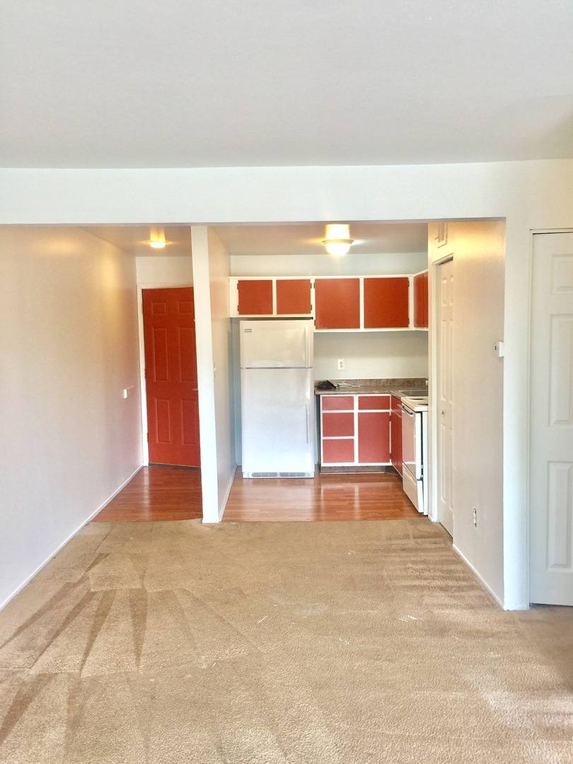 Apartment for rent at 334 Jarvis, Ypsilanti, MI 48197