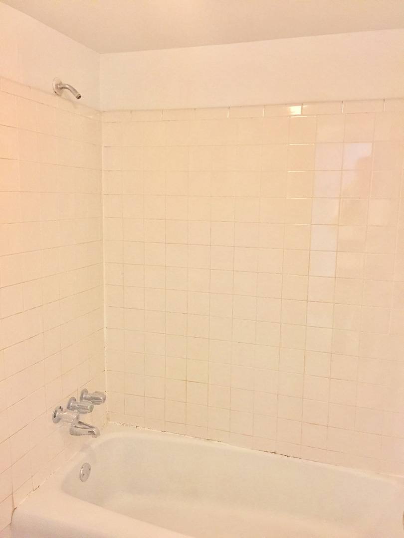 Apartment for rent at 334 Jarvis, Ypsilanti, MI 48197