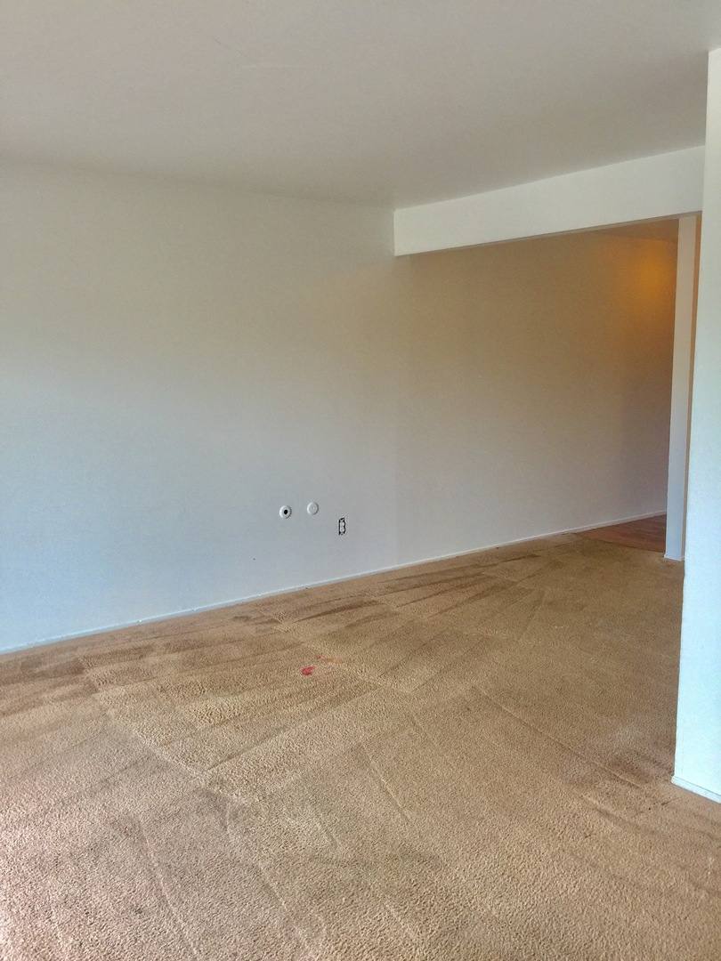 Apartment for rent at 334 Jarvis, Ypsilanti, MI 48197