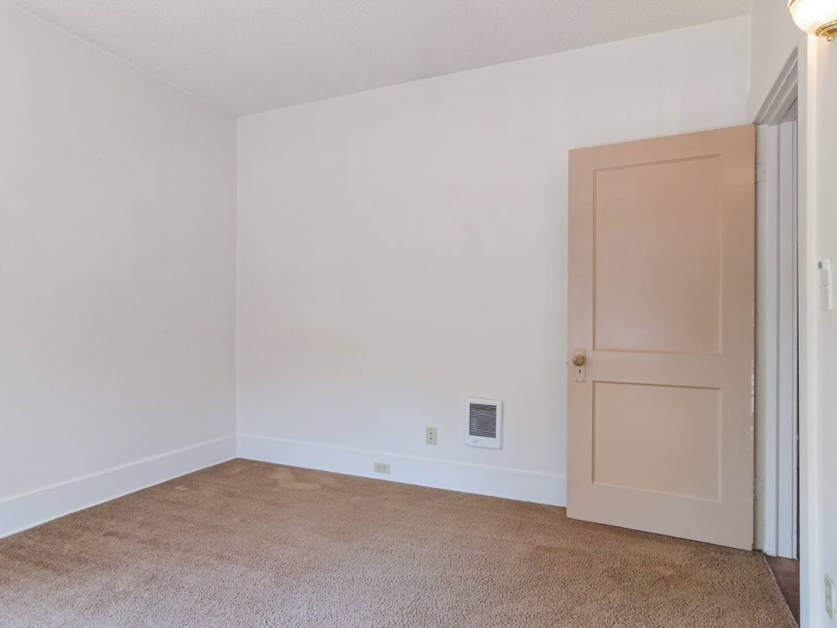 Apartment for rent at 1437 High St, Eugene, OR 97401