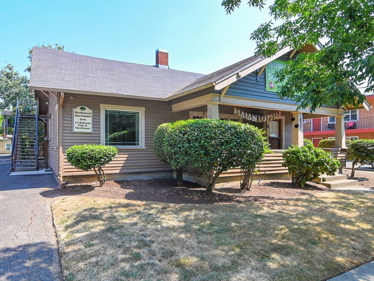 Apartment for rent at 1437 High St, Eugene, OR 97401