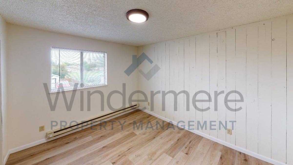 Apartment for rent at 925 S College Ave, College Place, WA 99324