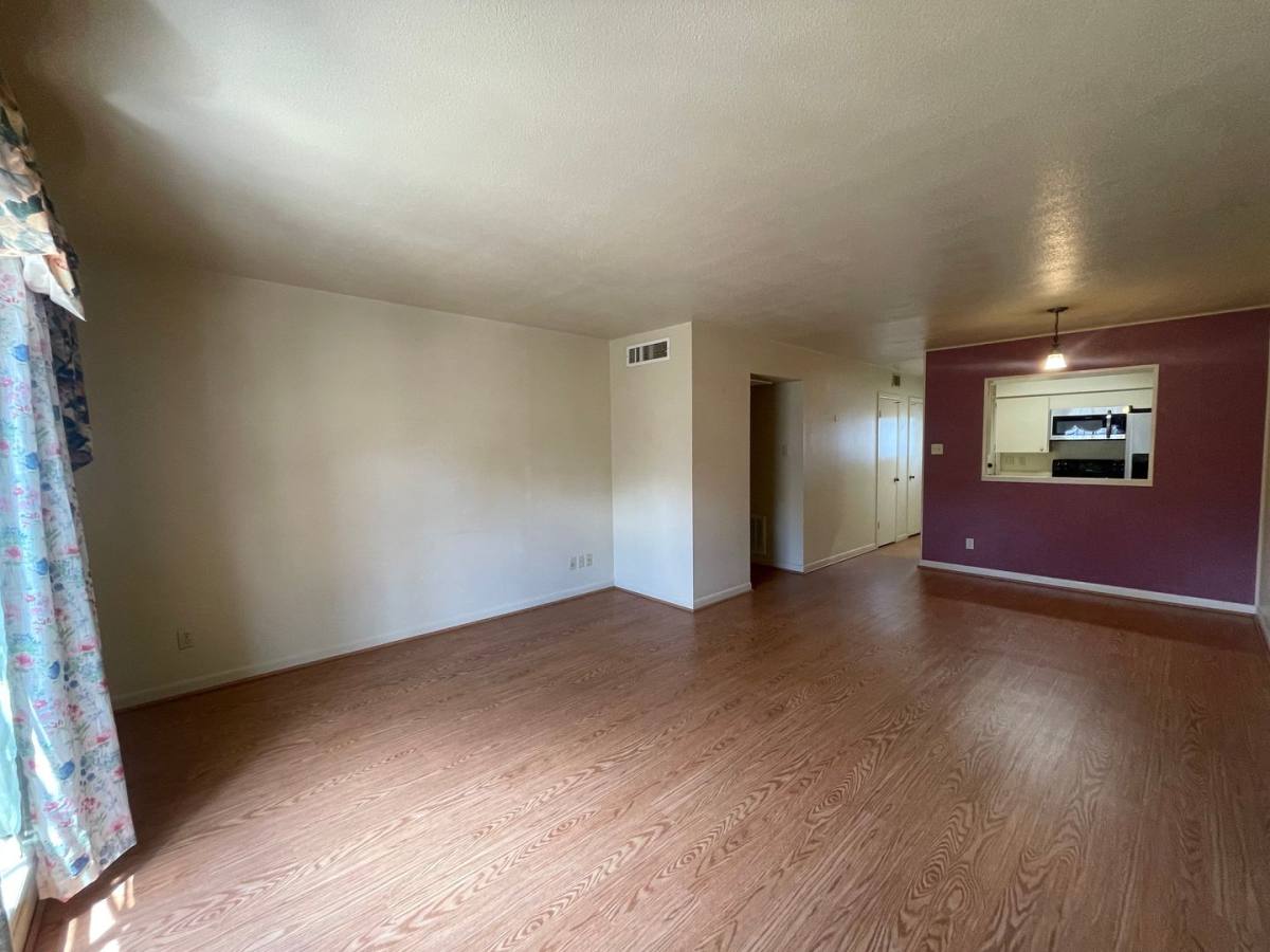Condo for rent at 3820 Fairfield Ave, Shreveport, LA 71104
