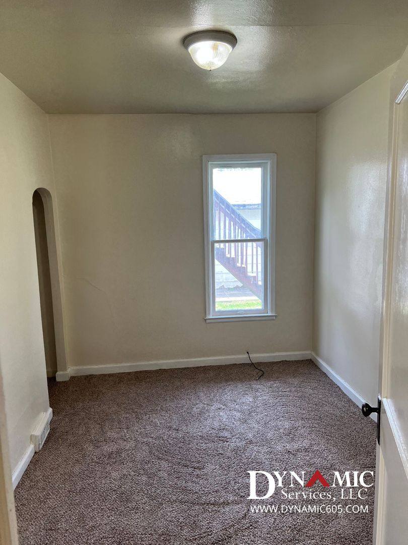Apartment for rent at 215 S Duluth Ave, Sioux Falls, SD 57104