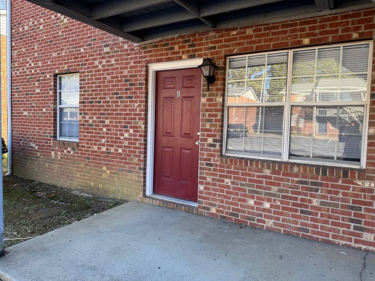 Apartment for rent at 154-158 Dublin Square Rd, Asheboro, NC 27203