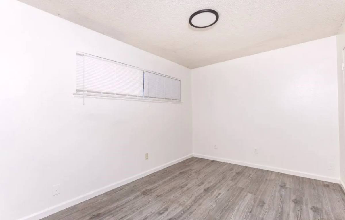 Apartment for rent at 420 S Real Rd, Bakersfield, CA 93304