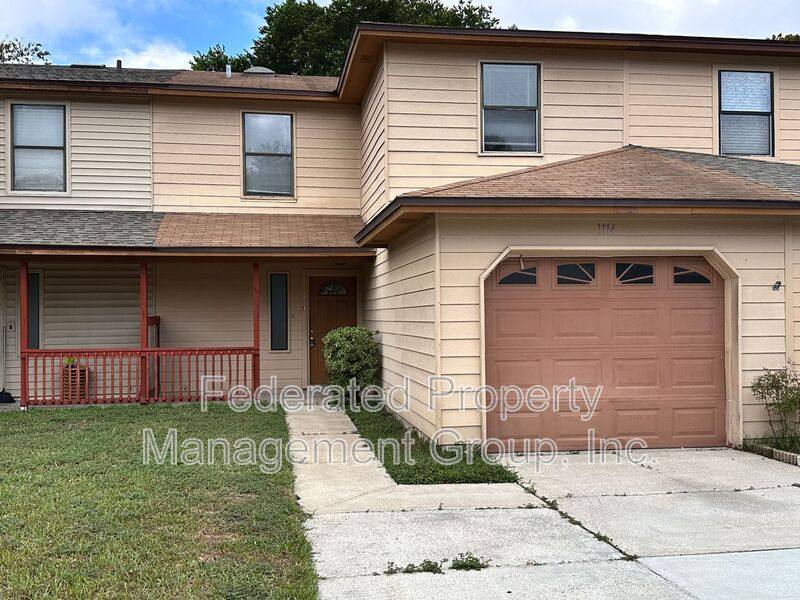 Townhouse for rent at 1114 Romaine Circle W, Jacksonville, FL 32225