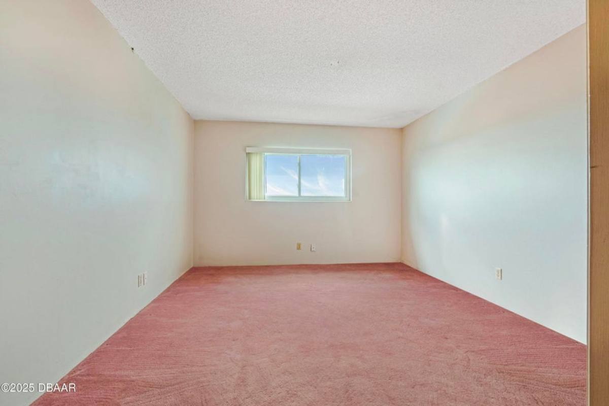 House for rent at 100 Silver Beach Ave, Daytona Beach, FL 32118