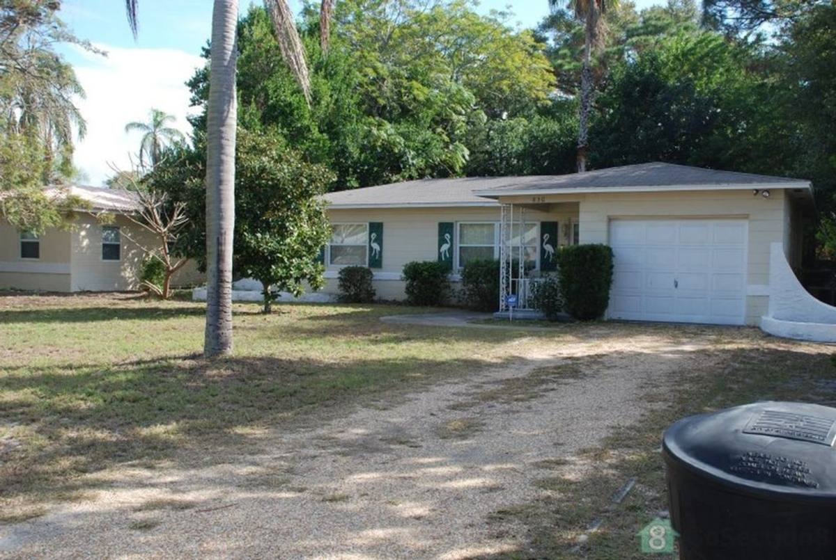 House for rent at 830 65th Ave S, Saint Petersburg, FL 33705