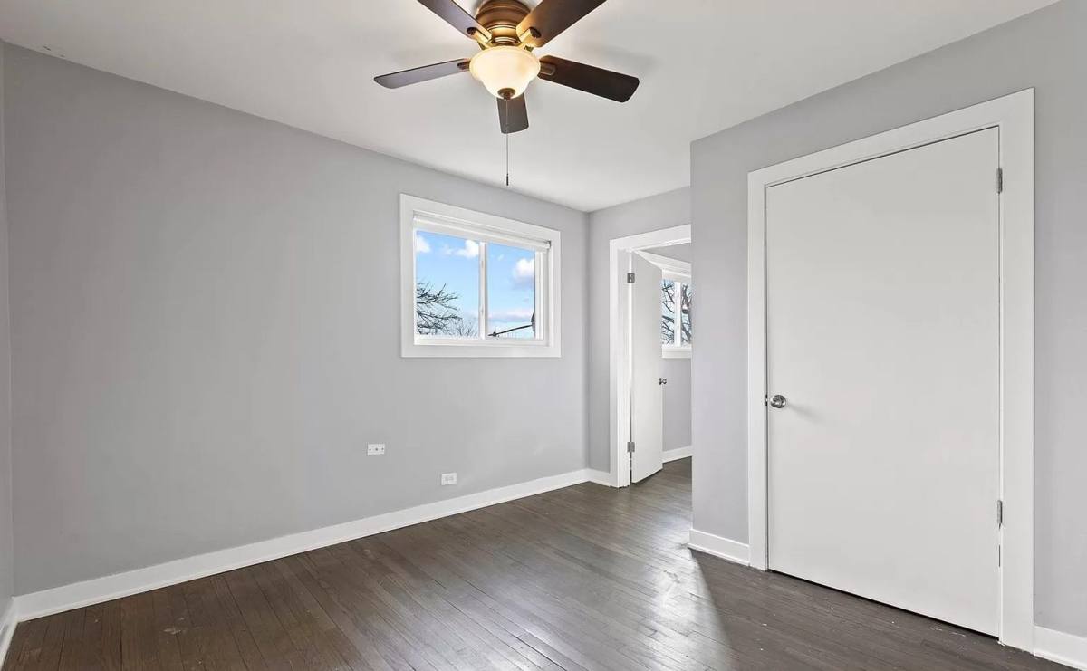 Apartment for rent at 722 - 731 Linden & Walnut, Waukegan, IL 60085