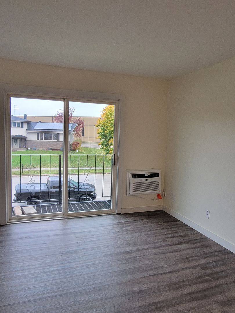 Apartment for rent at 315 Polk St, Fond Du Lac, WI 54937