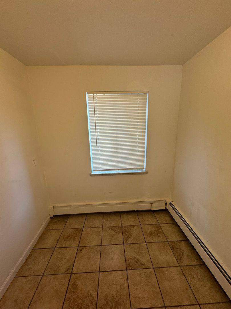 Apartment for rent at 1467 Joliet St, Aurora, CO 80010