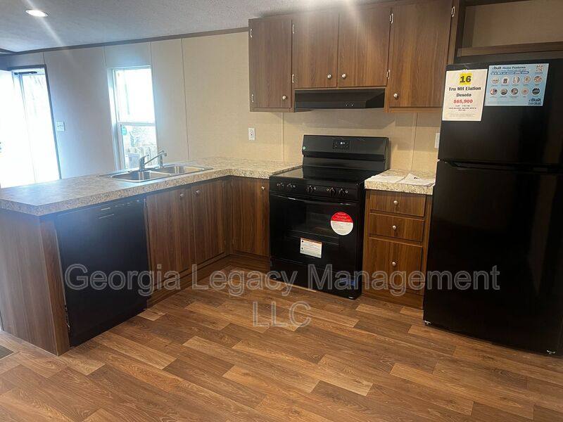 House for rent at 57 Shady Circle, Royston, GA 30662