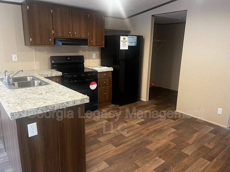 House for rent at 57 Shady Circle, Royston, GA 30662