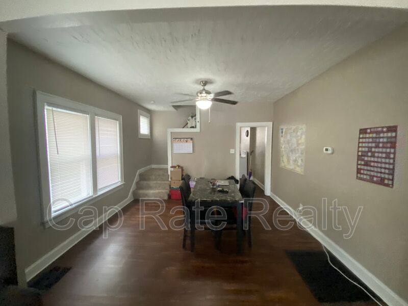 House for rent at 616 S Ogden Ave, Columbus, OH 43204
