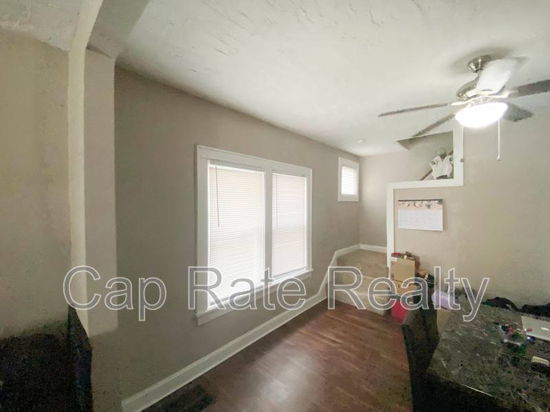 House for rent at 616 S Ogden Ave, Columbus, OH 43204