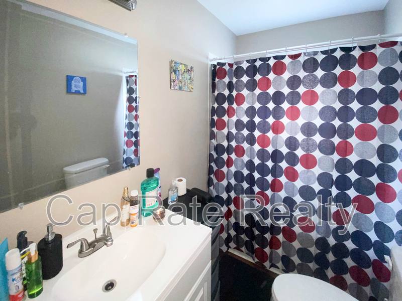House for rent at 616 S Ogden Ave, Columbus, OH 43204