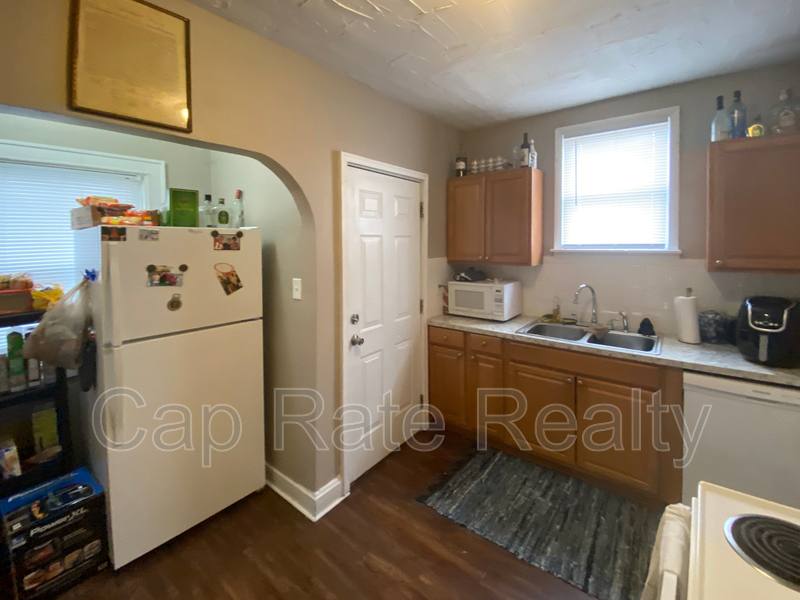 House for rent at 616 S Ogden Ave, Columbus, OH 43204