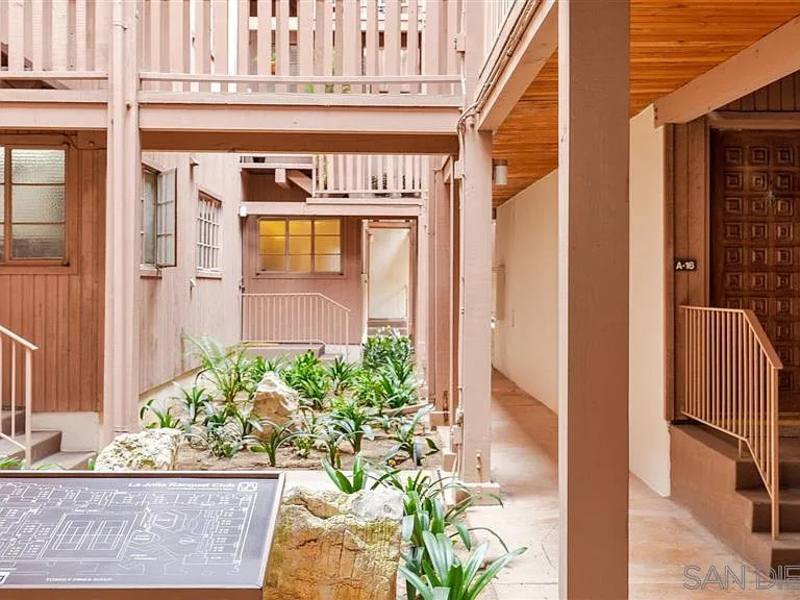 Condo for rent at 2622 Torrey Pines Rd #F12, La Jolla, CA 92037