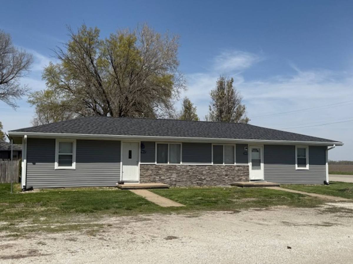 Apartment for rent at 701-703 County Highway 45, Loami, IL 62661
