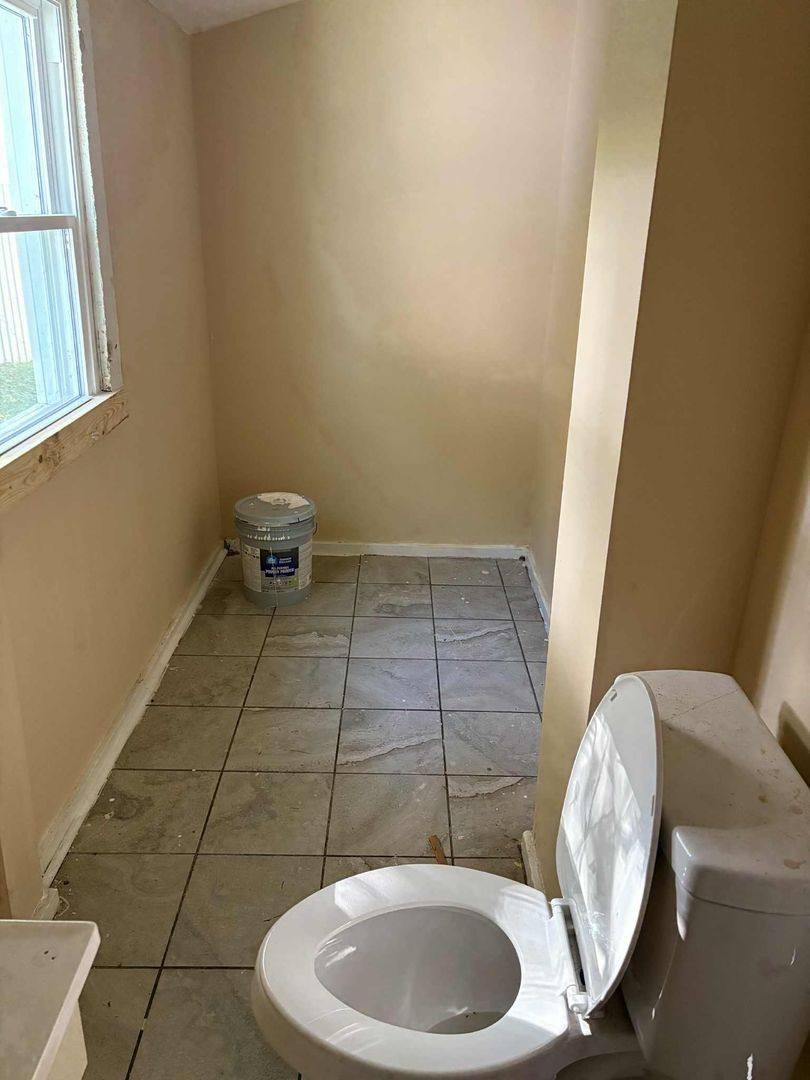 House for rent at 206 N Morgan St, Glasgow, KY 42141