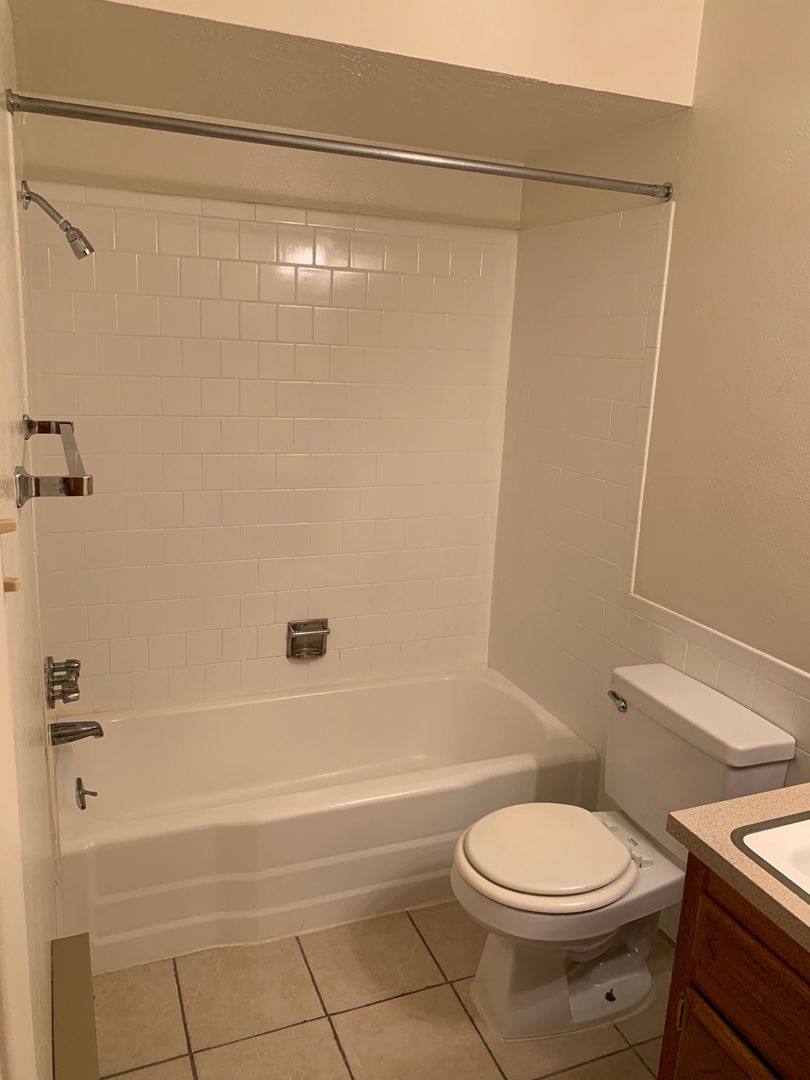 Apartment for rent at 1400 Virginia St NE, Albuquerque, NM 87110